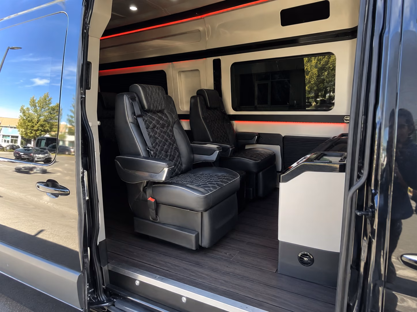 chandler 20 passenger sprinter van inside