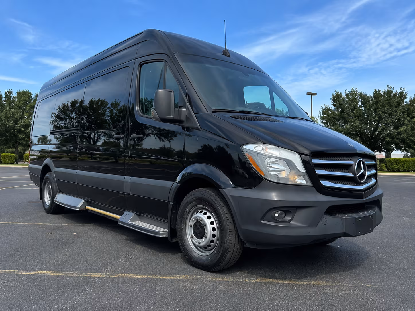 chandler 20 passenger sprinter van