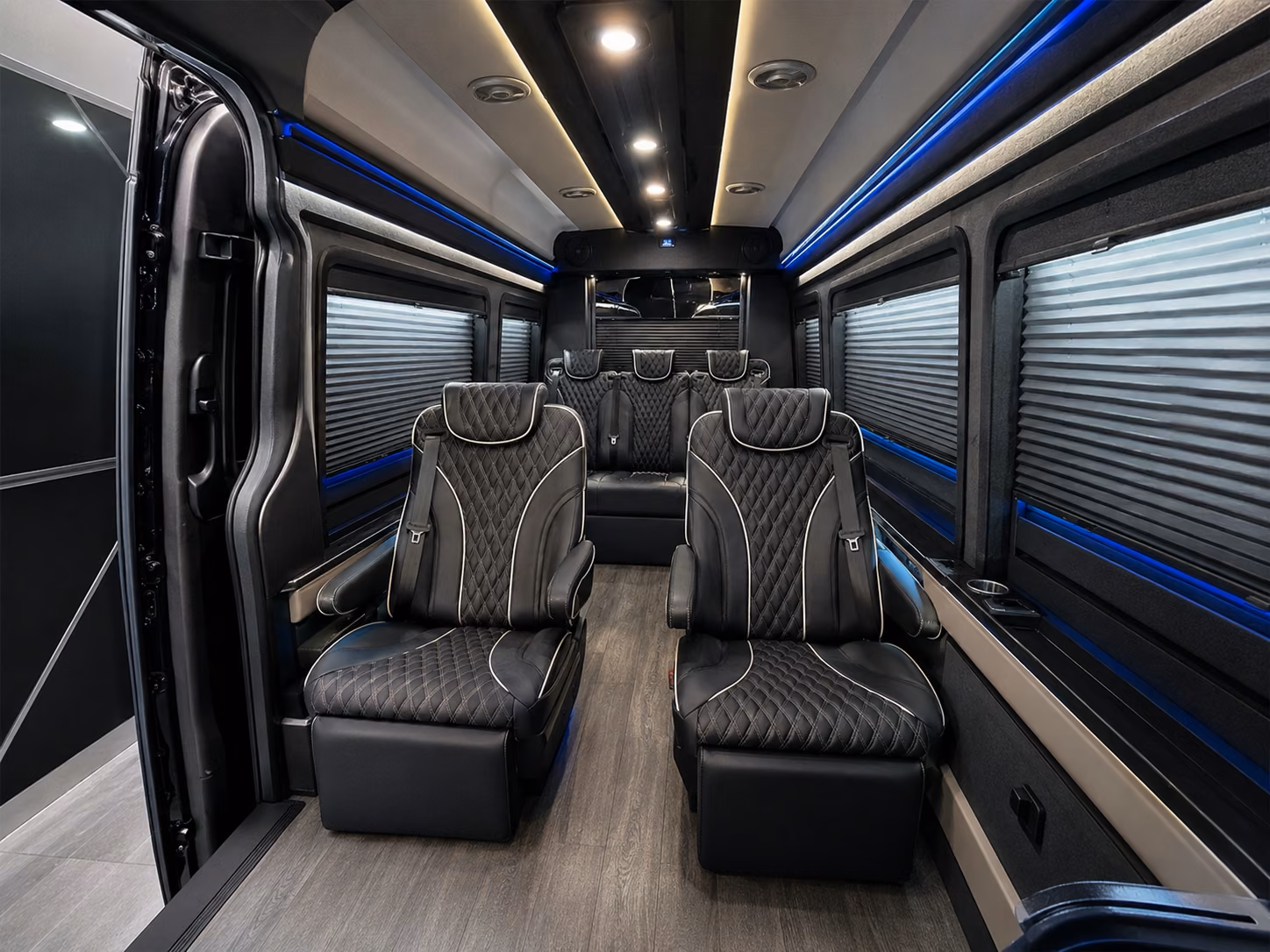 find the perfect transportation for your next corporate event 3