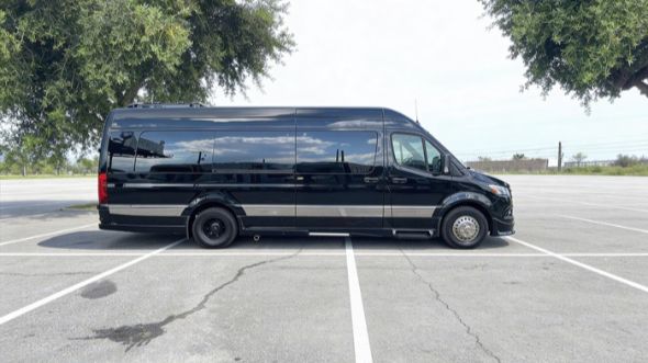 sprinter limousine chandler
